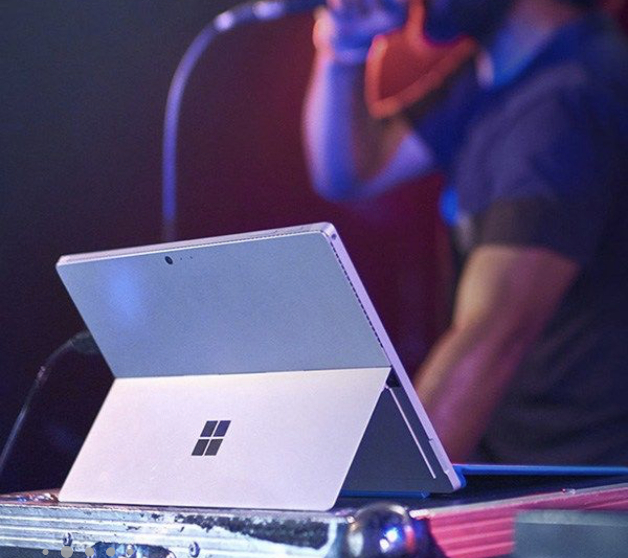 تبلت مایکروسافت مدل  Surface Pro 4  استوک 